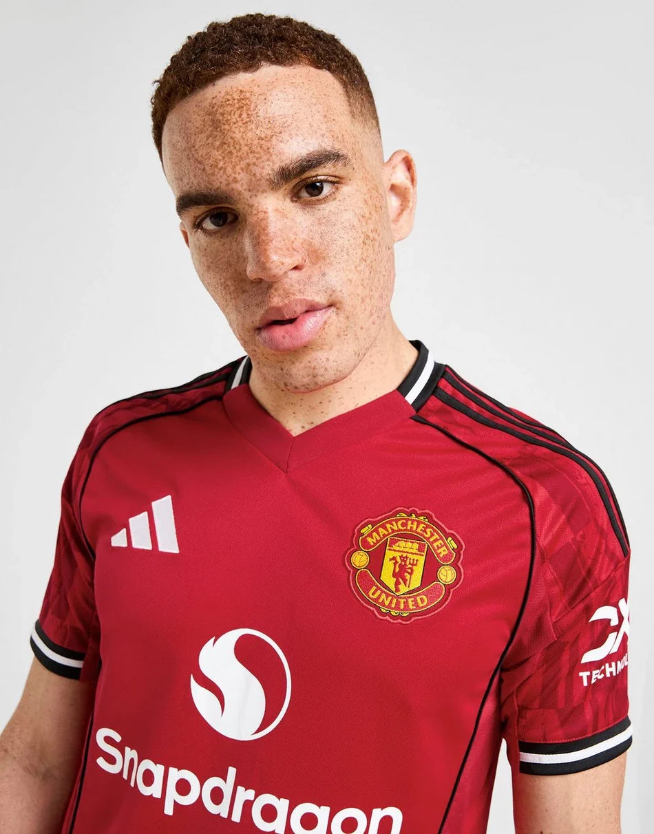 MANCHESTER UNITED FC 2025/26 HOME SHIRT